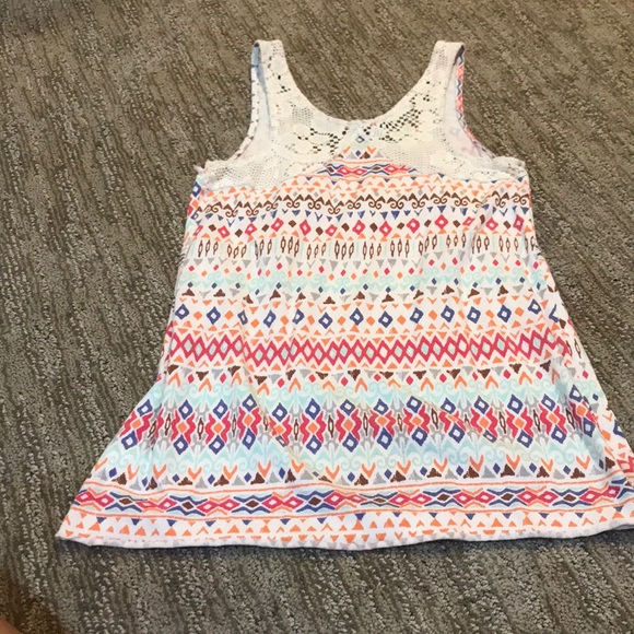 Multi-colored tribal print tank - Picture 2 of 3